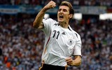 [ẢNH] 50 cầu thủ hay nhất thập kỷ (P1): Son Heung-min sánh vai Rooney, Salah và Pirlo