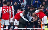 [ẢNH] Trong 4 phút, Chelsea đã gieo bi kịch cho Arsenal như thế nào?