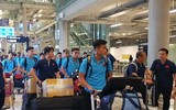 Những hình ảnh đầu tiên của U23 Việt Nam sau khi đặt chân đến Thái Lan
