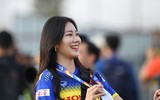 [ẢNH] Mặc áo U23 Việt Nam, nữ phóng viên Hàn Quốc xinh đẹp gây sốt