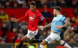 [ẢNH] Rooney bần thần ngồi nhìn M.U bị Man City hành hạ ở Old Trafford