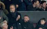 [ẢNH] Rooney bần thần ngồi nhìn M.U bị Man City hành hạ ở Old Trafford
