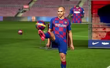 [ẢNH] Tiền đạo tân binh ra mắt Barca trong cảnh đìu hiu