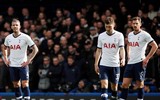 [ẢNH] Jose Mourinho cười bí hiểm khi lần thứ hai thua học trò cũ Frank Lampard