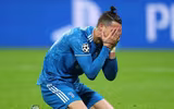 [ẢNH] Trung vệ đắt giá đổ máu vẫn không cứu nổi Juve