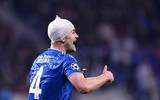 [ẢNH] Trung vệ đắt giá đổ máu vẫn không cứu nổi Juve