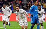 [ẢNH] Trung vệ đắt giá đổ máu vẫn không cứu nổi Juve