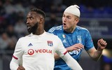 [ẢNH] Trung vệ đắt giá đổ máu vẫn không cứu nổi Juve
