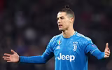 [ẢNH] Trung vệ đắt giá đổ máu vẫn không cứu nổi Juve