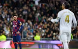 [ẢNH] Dự khán Siêu kinh điển, Ronaldo khoái chí nhìn Messi bạc nhược trước Real