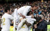 [ẢNH] Dự khán Siêu kinh điển, Ronaldo khoái chí nhìn Messi bạc nhược trước Real