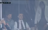 [ẢNH] Dự khán Siêu kinh điển, Ronaldo khoái chí nhìn Messi bạc nhược trước Real