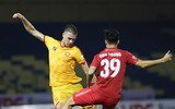 [ẢNH] V-League không còn xuất hiện áo đấu 