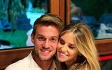 [ẢNH] Vẻ đẹp bốc lửa của vợ trung vệ Rugani vừa nhiễm Covid-19
