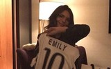 [ẢNH] Vẻ nóng bỏng khó cưỡng của fan nữ mê Juventus