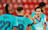 [ẢNH] Messi gây sốt khi xuất hiện trở lại như một 