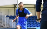 [ẢNH] Tân binh Hakim Ziyech hớn hở tập buổi đầu cùng Chelsea