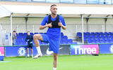 [ẢNH] Tân binh Hakim Ziyech hớn hở tập buổi đầu cùng Chelsea