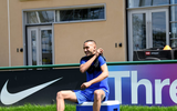 [ẢNH] Tân binh Hakim Ziyech hớn hở tập buổi đầu cùng Chelsea