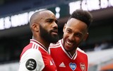 [ẢNH] HLV Mourinho tươi hết cỡ sau màn ngược dòng trước Arsenal