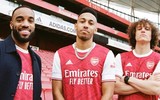 [ẢNH] Ngắm David Luiz, Aubameyang trong áo đấu mùa tới của Arsenal