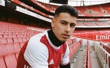 [ẢNH] Ngắm David Luiz, Aubameyang trong áo đấu mùa tới của Arsenal