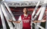 [ẢNH] Ngắm David Luiz, Aubameyang trong áo đấu mùa tới của Arsenal