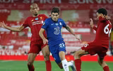 [ẢNH] Mở tiệc bàn thắng trước Chelsea, Liverpool lần đầu nâng cúp vô địch Premier League