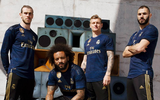 [ẢNH] Barcelona ra mắt áo đấu mới giống hệt áo phụ của... Real Madrid