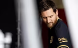 [ẢNH] Barcelona ra mắt áo đấu mới giống hệt áo phụ của... Real Madrid