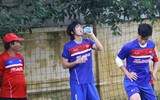 Công Phượng và đồng đội vui vẻ 