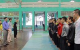 Trưởng đoàn Việt Nam thị sát 