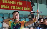 Trưởng đoàn Việt Nam thị sát 
