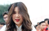 Nữ sinh Hà thành điệu đà trong tà áo trắng giải bóng đá học trò