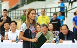 Cô gái châu Á đầu tiên chinh phục 4 sa mạc truyền cảm hứng cho nam sinh Hà Nội
