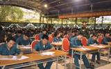 Bộ đội Hà Nội thi bắn súng trường, gói thuốc nổ, võ chiến đấu