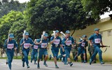 Bộ đội Hà Nội thi bắn súng trường, gói thuốc nổ, võ chiến đấu