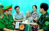 Hình ảnh người Hà Nội ứng xử văn minh, thanh lịch