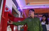 Kiểm tra đột xuất hai cơ sở karaoke trên phố Trần Thái Tông