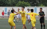 Giành vé bán kết kịch tính, THPT Nguyễn Thị Minh Khai lại mơ vô địch