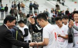 Giành vé bán kết kịch tính, THPT Nguyễn Thị Minh Khai lại mơ vô địch