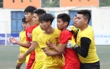Ngược dòng trên chấm penalty, đương kim vô địch THPT Trần Quốc Tuấn vào chung kết