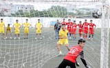Ngược dòng trên chấm penalty, đương kim vô địch THPT Trần Quốc Tuấn vào chung kết