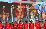 Lễ xuất quân đậm màu sắc của đương kim vô địch THPT Trần Quốc Tuấn