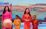 Lễ xuất quân đậm màu sắc của đương kim vô địch THPT Trần Quốc Tuấn