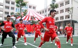 Lễ xuất quân đậm màu sắc của đương kim vô địch THPT Trần Quốc Tuấn