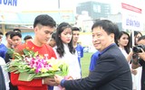 THPT Nguyễn Thị Minh Khai ăn mừng chức vô địch lần thứ ba