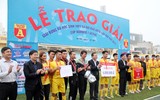 THPT Nguyễn Thị Minh Khai ăn mừng chức vô địch lần thứ ba