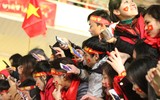 Sân Mỹ Đình chật ních người hò reo vinh danh U23 Việt Nam
