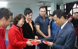 Bộ trưởng Nguyễn Ngọc Thiện bắn phát súng khai xuân tại Trung tâm Nhổn